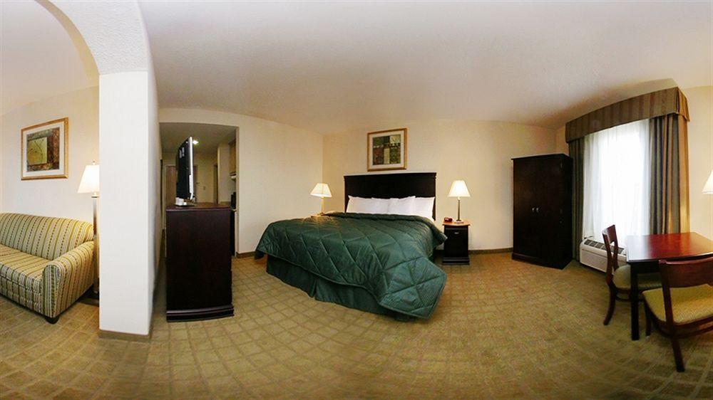 La Quinta By Wyndham Denison - North Lake Texoma Bagian luar foto
