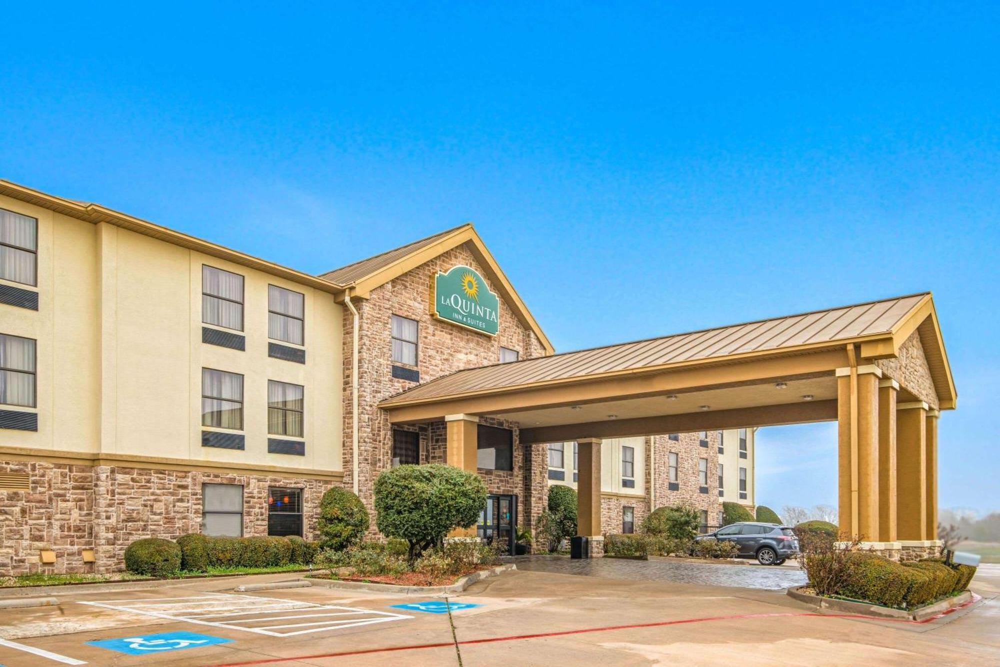 La Quinta By Wyndham Denison - North Lake Texoma Bagian luar foto