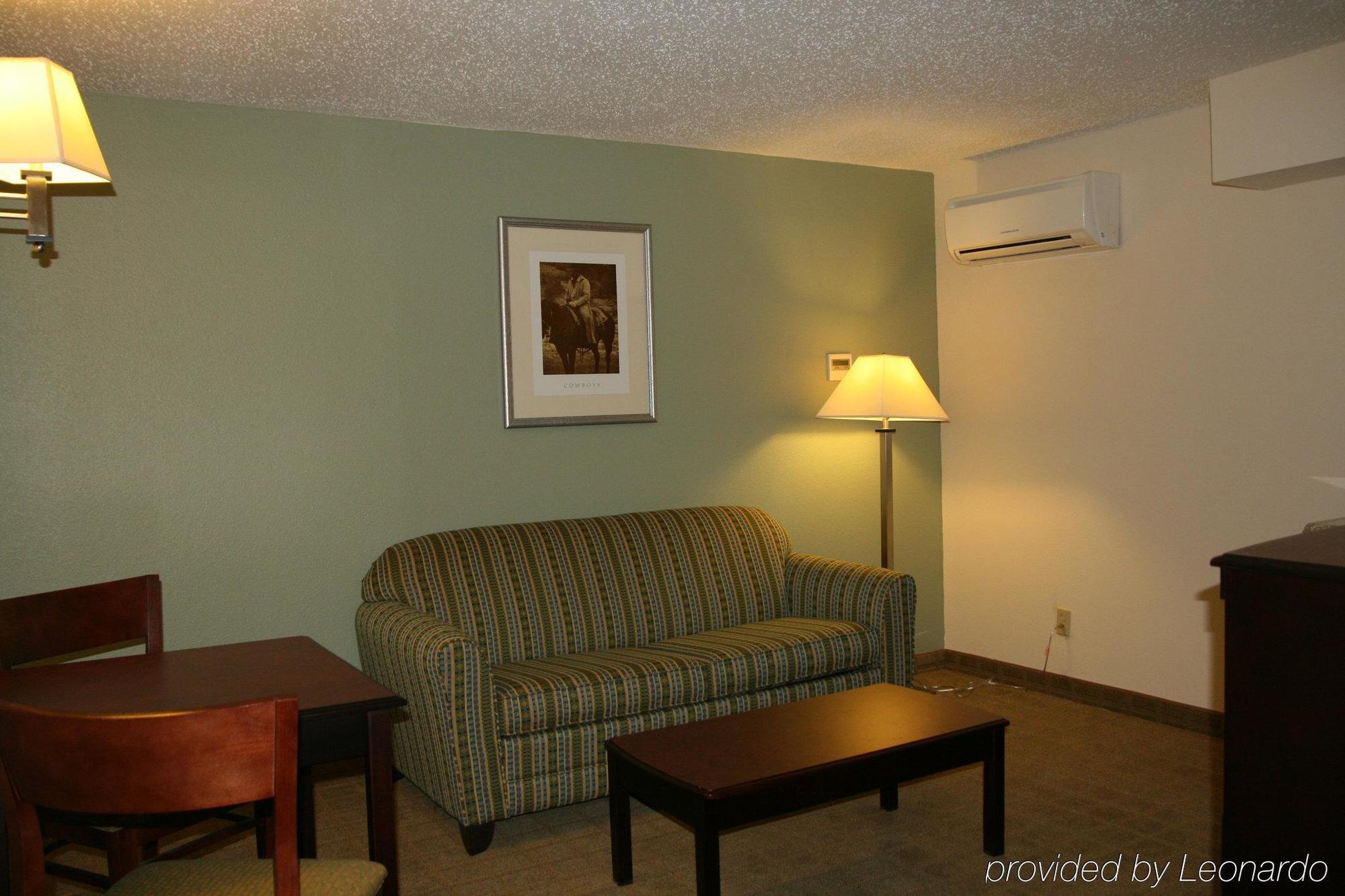 La Quinta By Wyndham Denison - North Lake Texoma Bagian luar foto