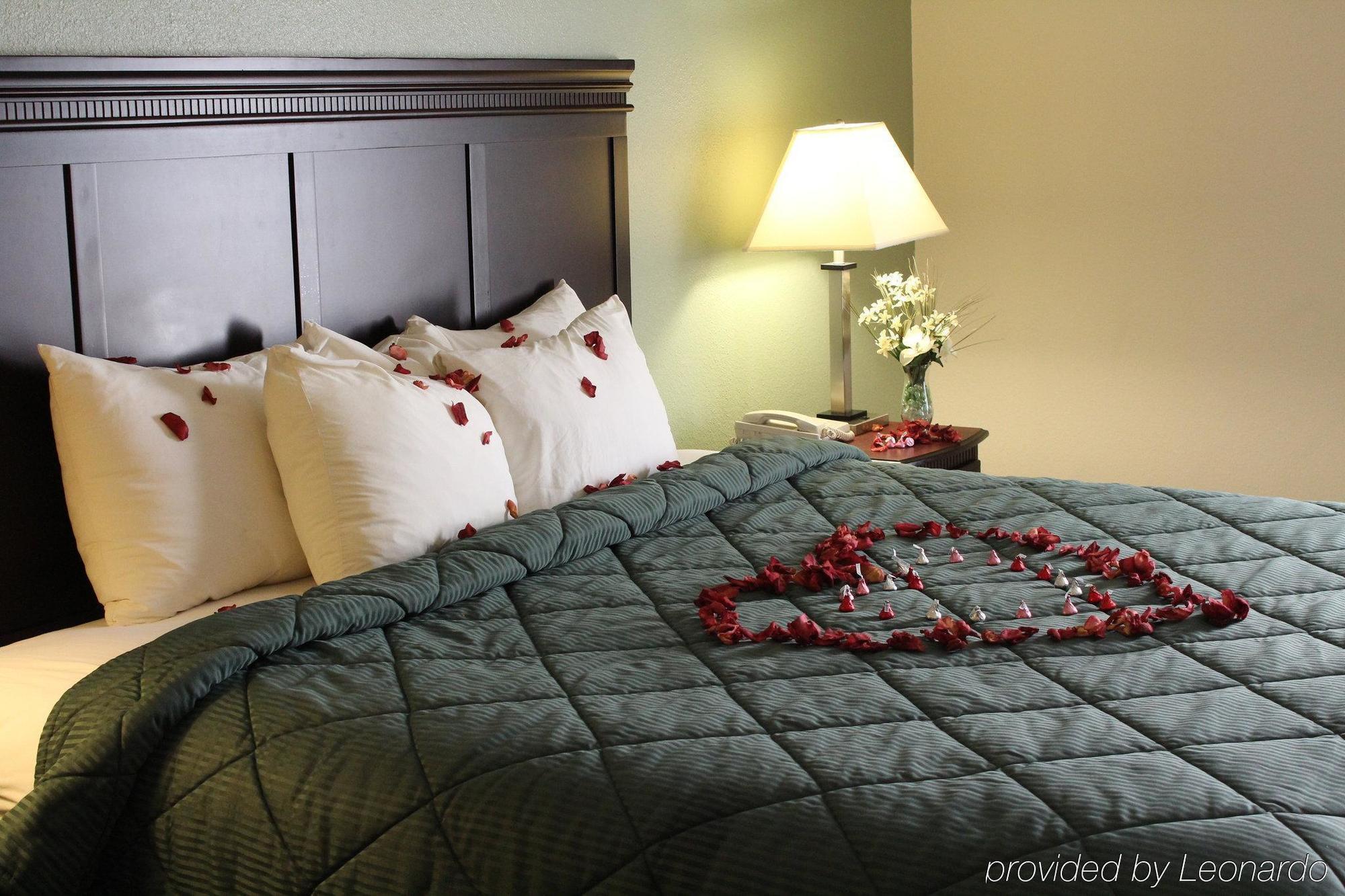 La Quinta By Wyndham Denison - North Lake Texoma Bagian luar foto