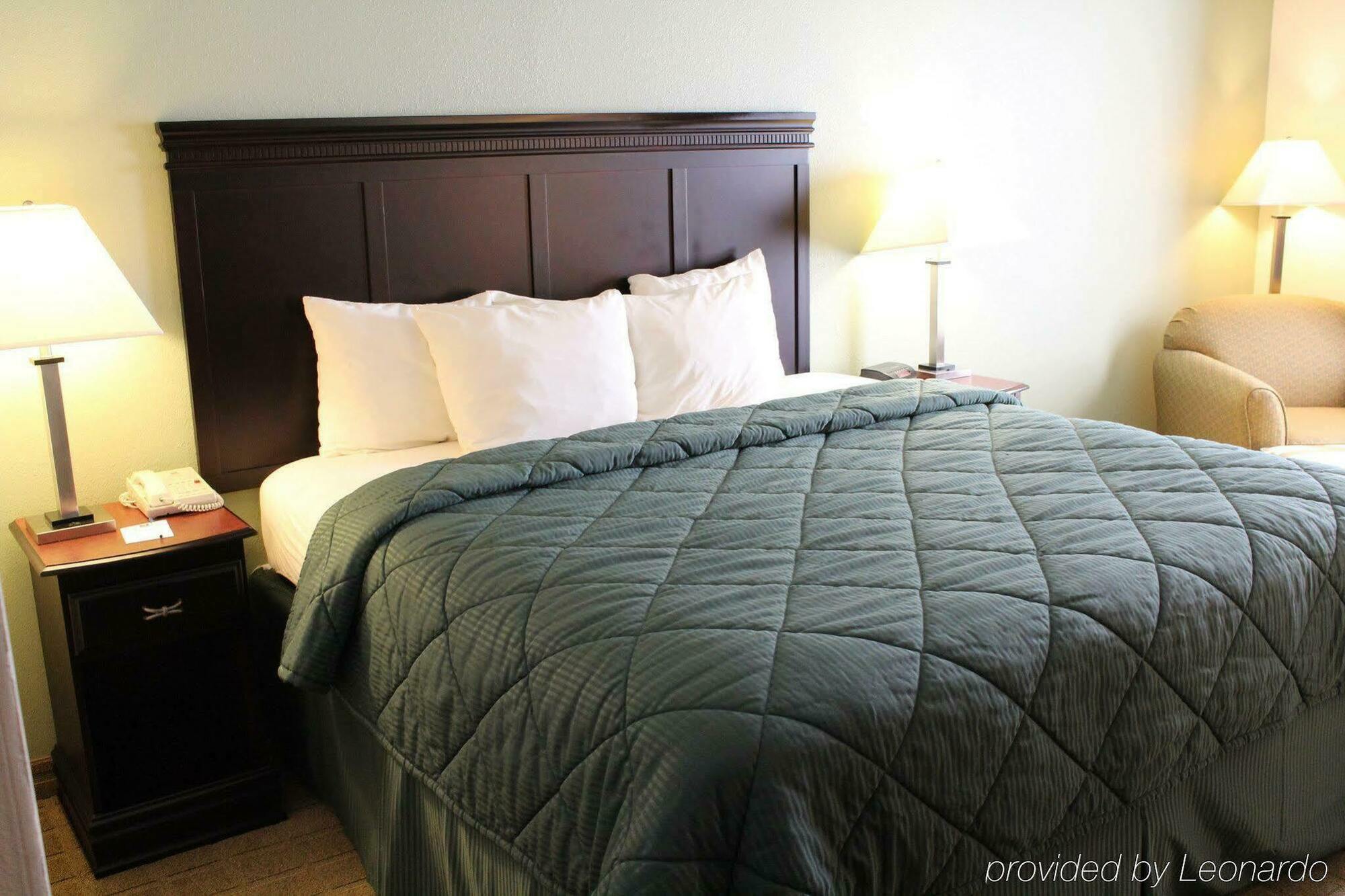 La Quinta By Wyndham Denison - North Lake Texoma Bagian luar foto