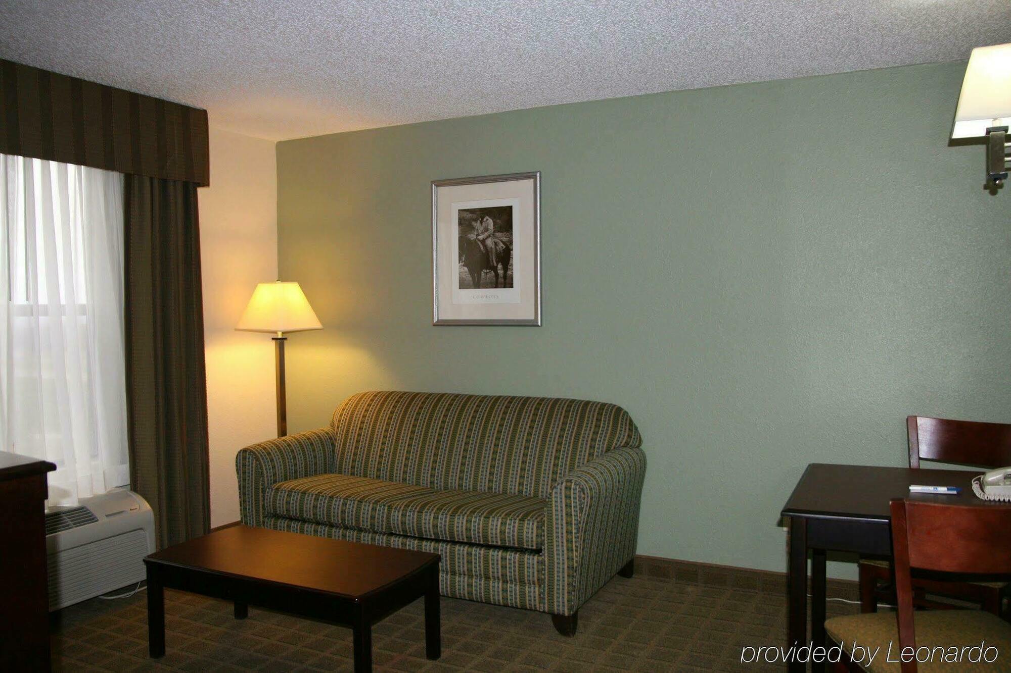 La Quinta By Wyndham Denison - North Lake Texoma Bagian luar foto